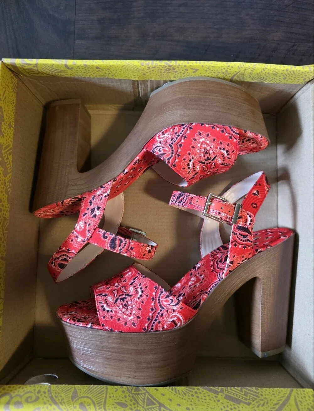 MIX No. 6 Carinda Bandana Platform Heel Sandals Red Size 7.5 NEW! GORGEOUS!!